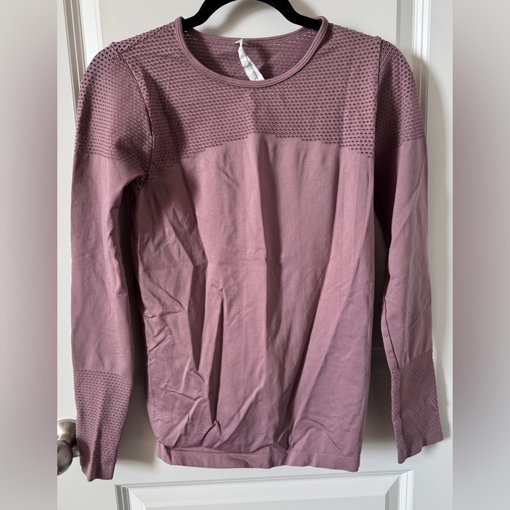 Fabletics Musetta Seamless Mesh Fitted Long Sleeve Top Shirt Mauve Pink M